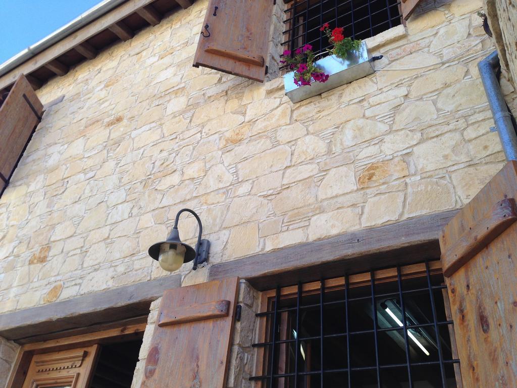 Lofou Traditional Stone House Ngoại thất bức ảnh